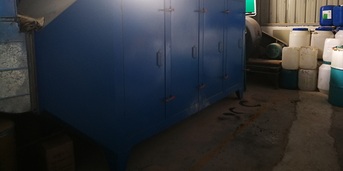 清洗劑生產(chǎn)廢氣處理(活性炭吸附器)技術(shù)