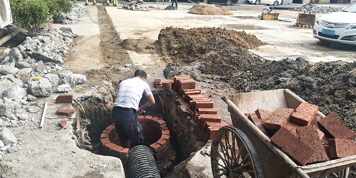 2020年?yáng)|莞雨污分流工程雨污井施工